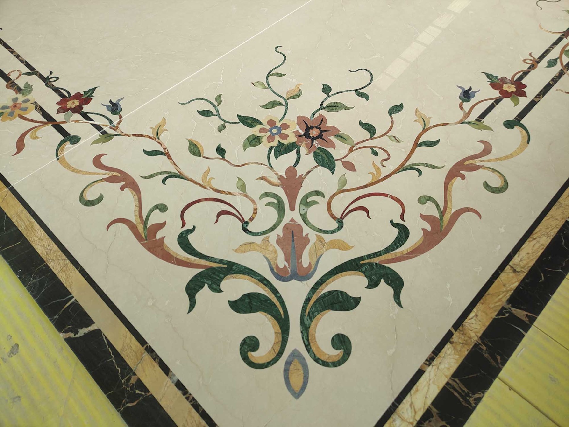 Natural Marble Waterjet Mosaic(001)
